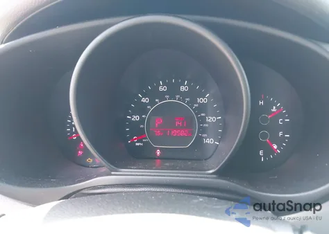 2015 Kia Soul из США, поврежденный, VIN KNDJN2A25F7217349